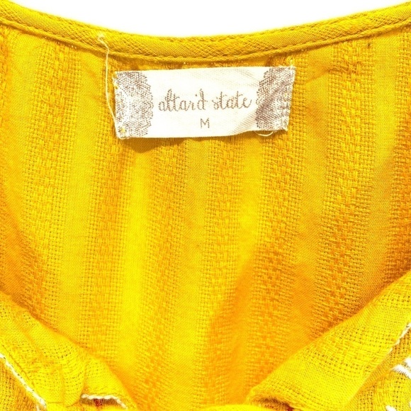 👚 ALTAR’D STATE || Sleeveless Boho Tassel Top- - Picture 3 of 5